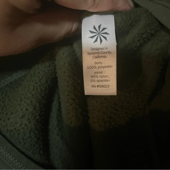 Athleta Outlander Full Zip FleeceJacket- Olive- Size Medium - Picture 4 of 6